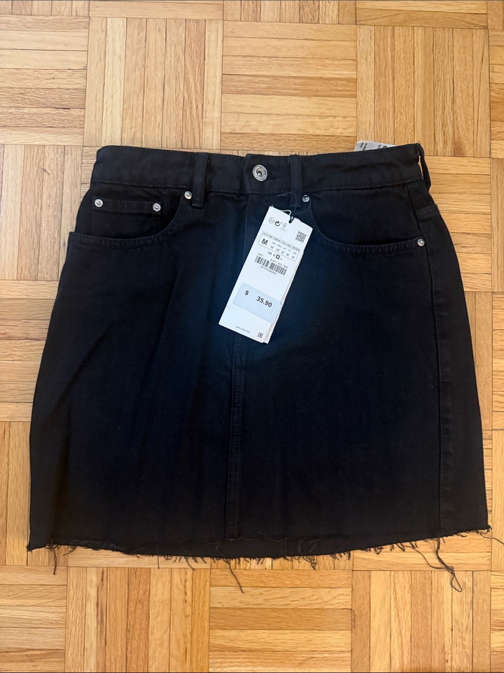Zara Black Raw-Hem Denim Mini Skirt
